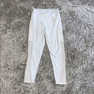 White aerie leggings